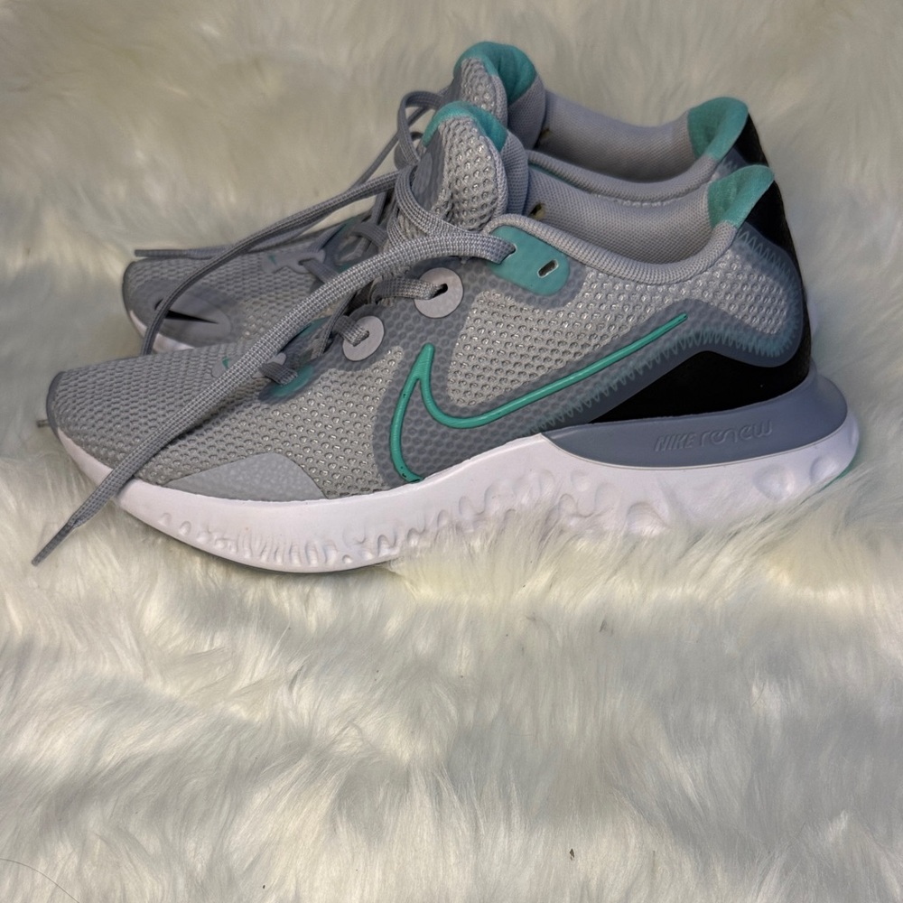 Women’s Nike Renew Sneakers in Gray and Teal